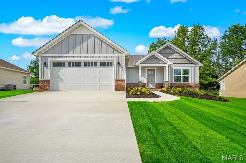 Waterloo, IL 62298,403 Briarcliff DR