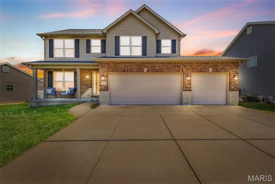 1904 Iron Mountain DR, Festus, MO 63028