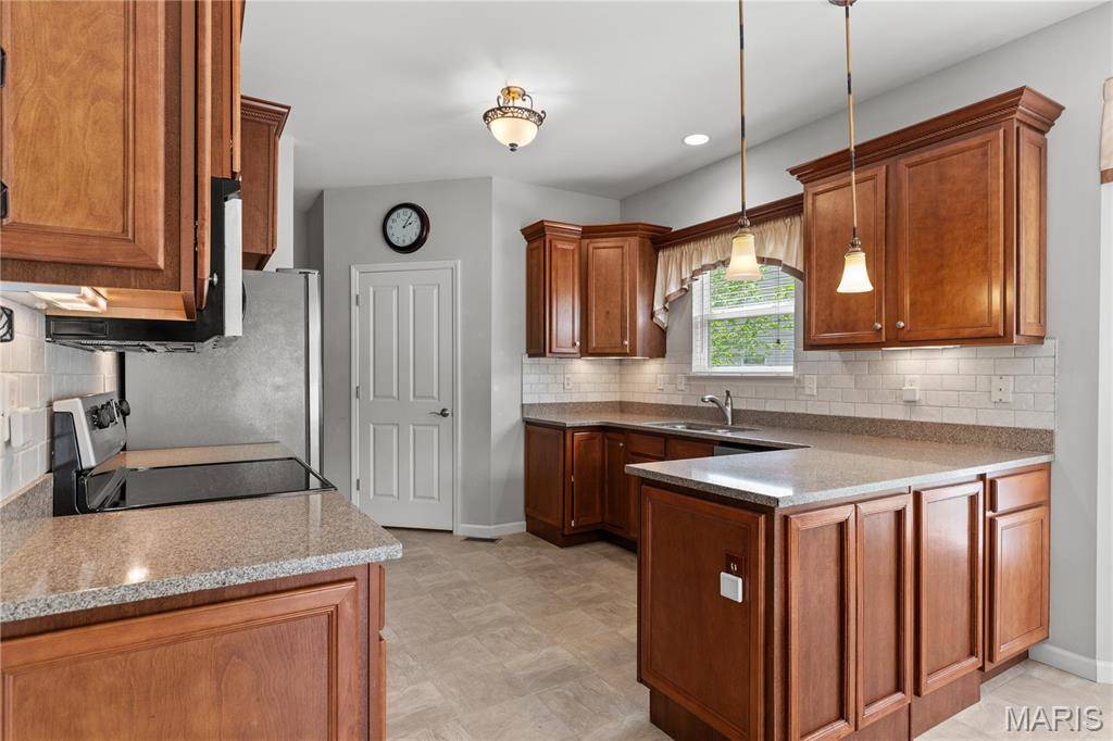 St Charles, MO 63304,1440 Colonial DR
