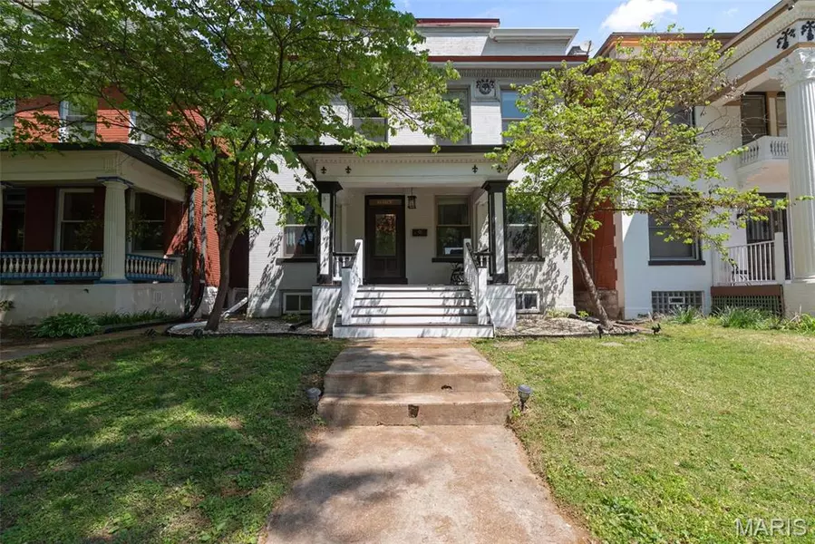 6167 Washington BLVD, St Louis, MO 63112