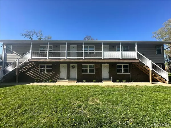 Breese, IL 62230,1060 N Walnut ST