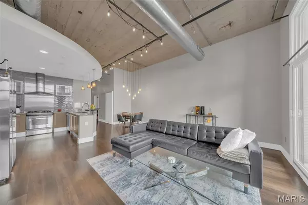 St Louis, MO 63108,4100 Forest Park AVE #214