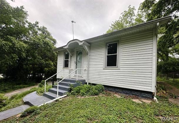9909 Baltimore ST, Belleville, IL 62223