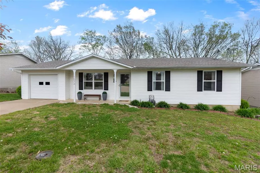 1072 Hannah ST, Jackson, MO 63755