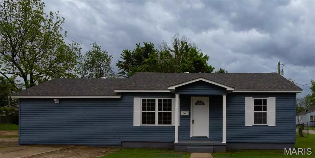 1042 Ash ST, Poplar Bluff, MO 63901