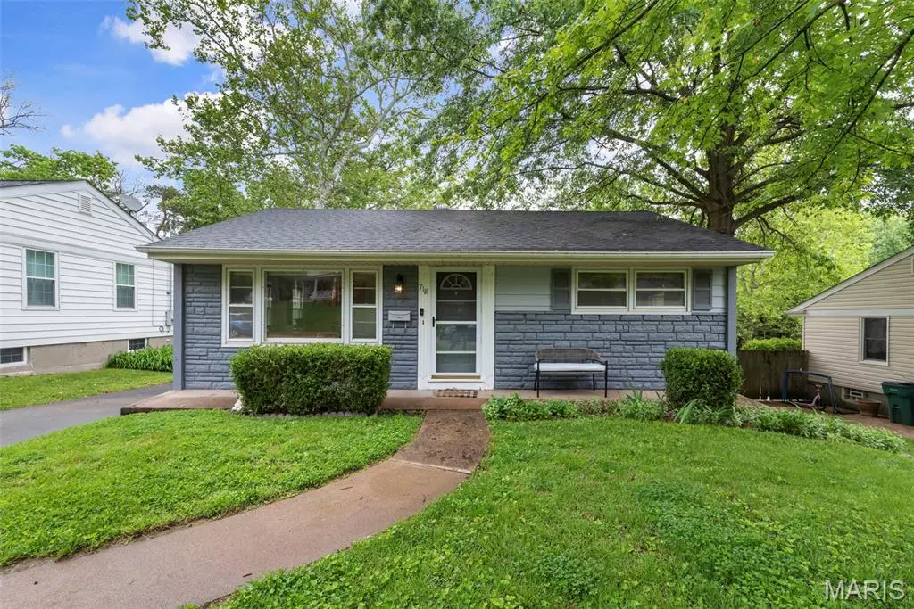 St Louis, MO 63119,718 Brookridge DR