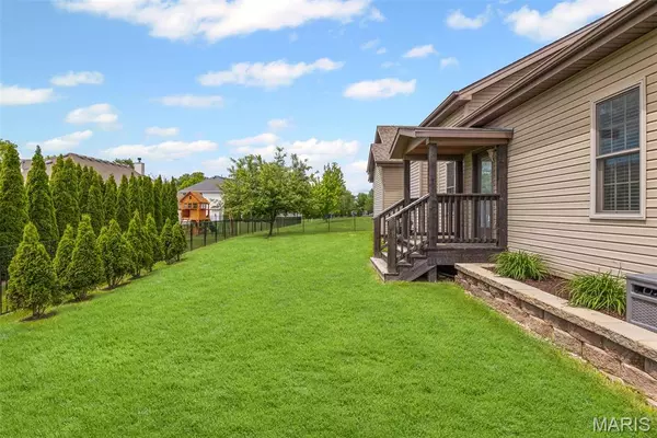 Caseyville, IL 62232,187 Forest Oaks DR