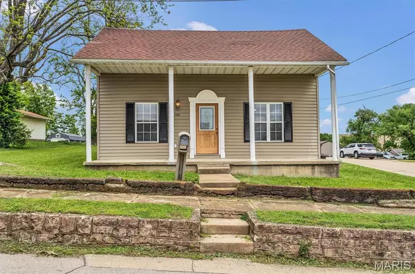 300 Watts ST, Park Hills, MO 63601
