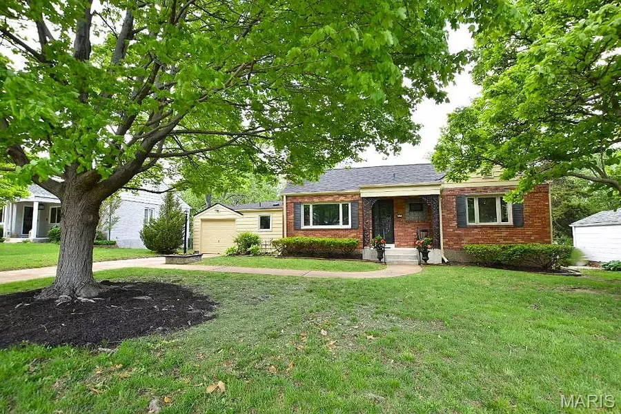 1416 Culverhill DR, St Louis, MO 63119
