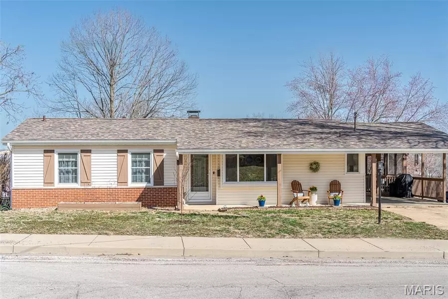 729 W State ST, Union, MO 63084