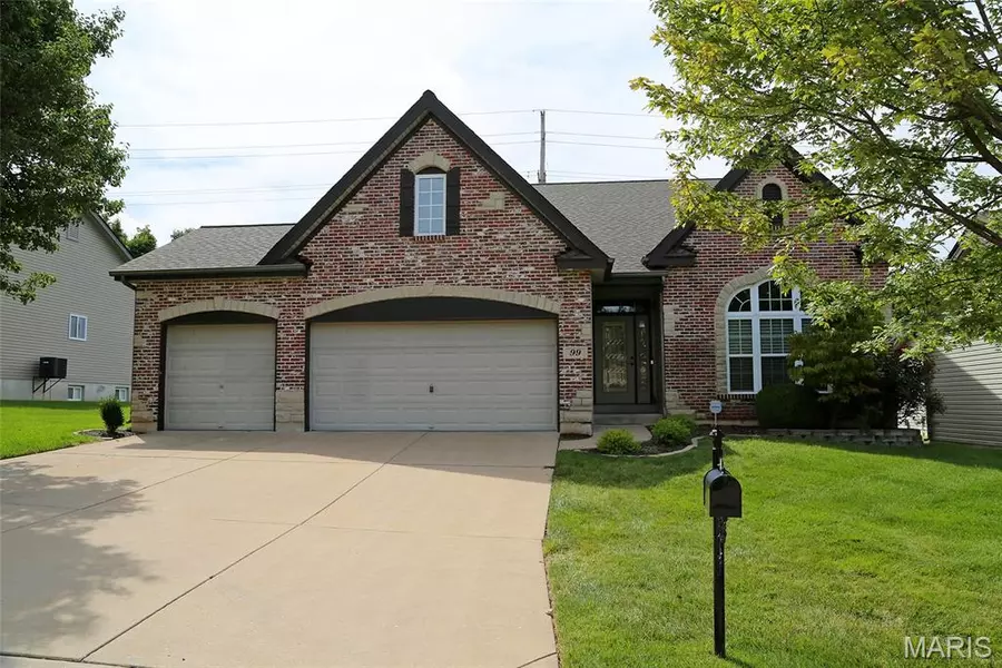 99 Long And Winding Rd. RD, St Peters, MO 63376