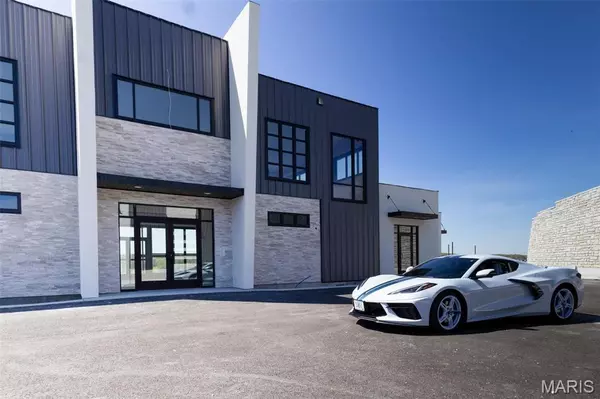 Lake Ozark, MO 65049,100 Blue Heron Hill RD #113