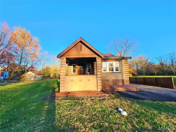 St Louis, MO 63135,436 Hern AVE