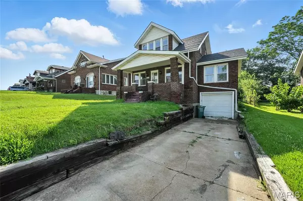 St Louis, MO 63121,3604 Ridgedale AVE