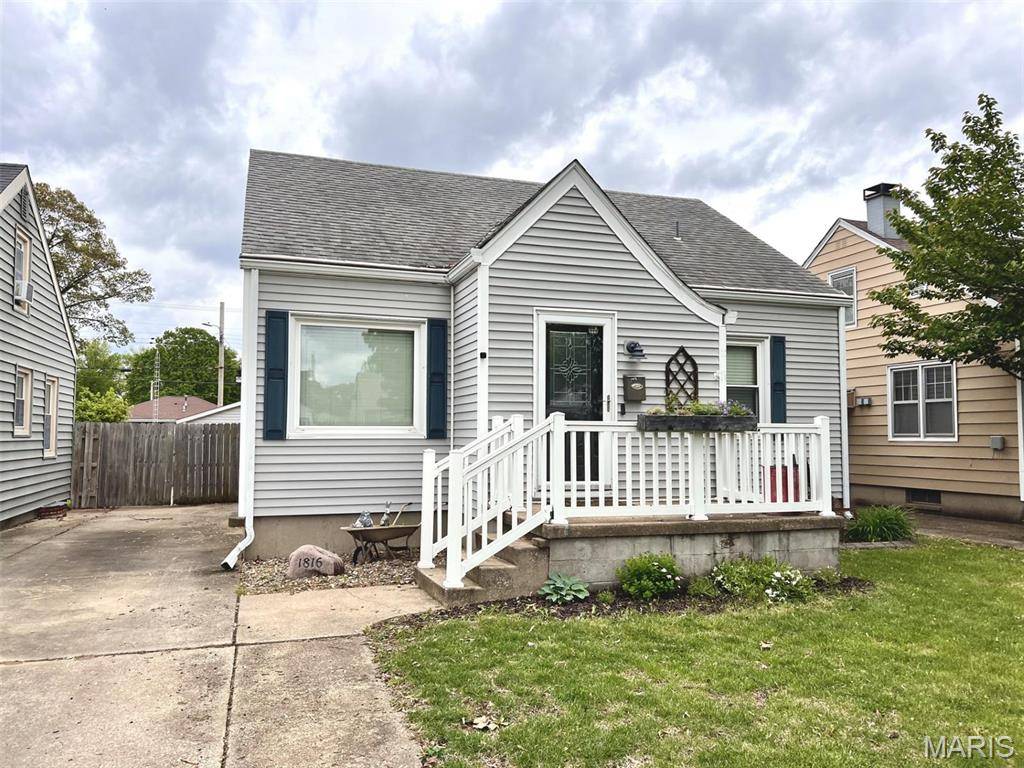 1816 N 22nd ST, Springfield, IL 62702