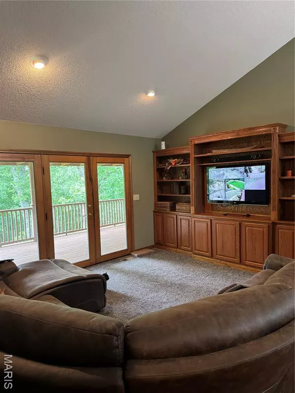 Festus, MO 63028,555 Kensington Place