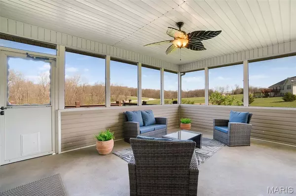 Troy, MO 63379,51 Champion CIR