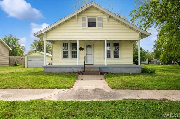 Chaffee, MO 63740,422 W Yoakum AVE