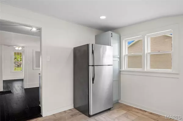 Chaffee, MO 63740,422 W Yoakum AVE