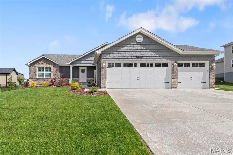 5545 Autumn Trace Pkwy, Wentzville, MO 63385