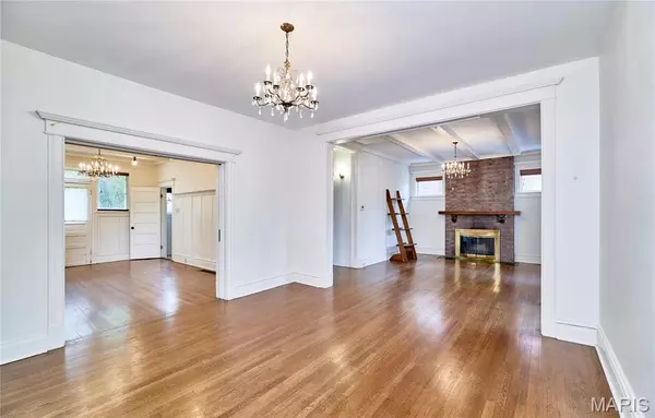 St Louis, MO 63108,5062 Waterman BLVD