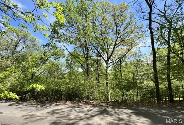 1032 Chesterfield Forest, Wildwood, MO 63005