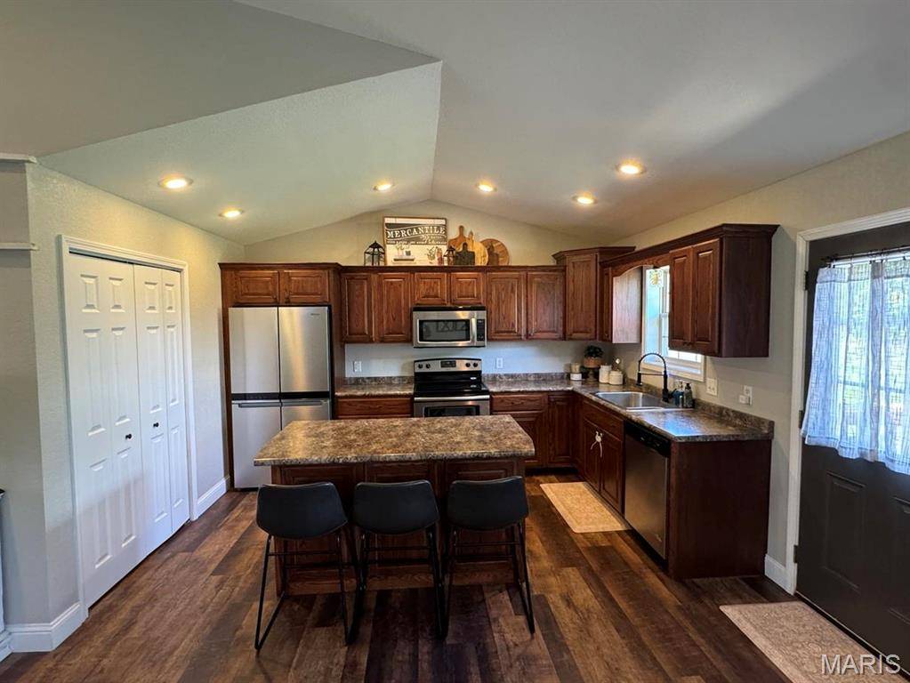 Poplar Bluff, MO 63901,3795 Wildwood Path