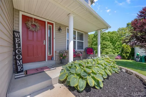 Imperial, MO 63052,210 Castle Pines CT