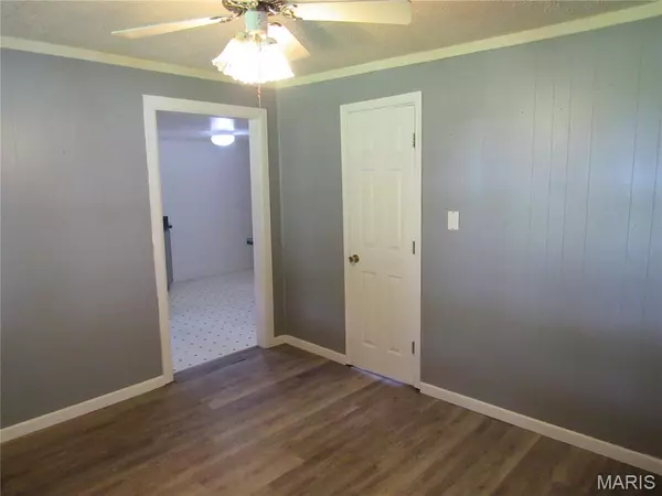 Cottage Hills, IL 62018,372 Virginia AVE