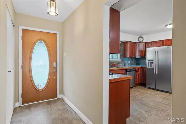 St Louis, MO 63129,4222 Aqua Ridge DR