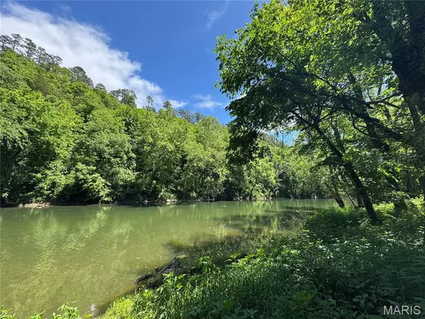 15907 Steam Hollow Dr., Licking, MO 65542