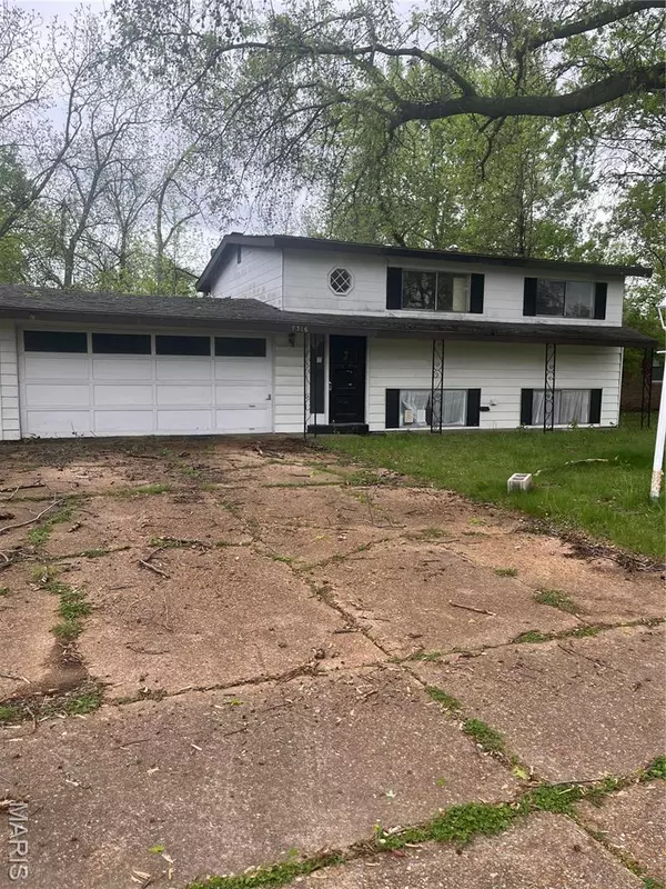 7316 Elm Grove CT, Hazelwood, MO 63042