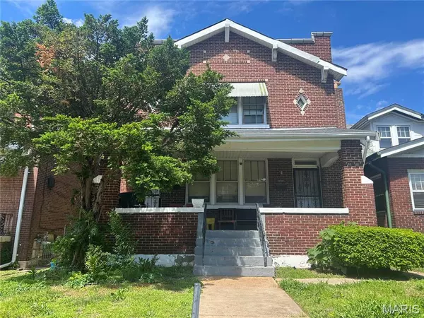 5039 Northland AVE, St Louis, MO 63113