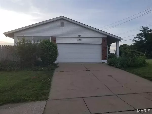 Florissant, MO 63034,4023 Monsols DR