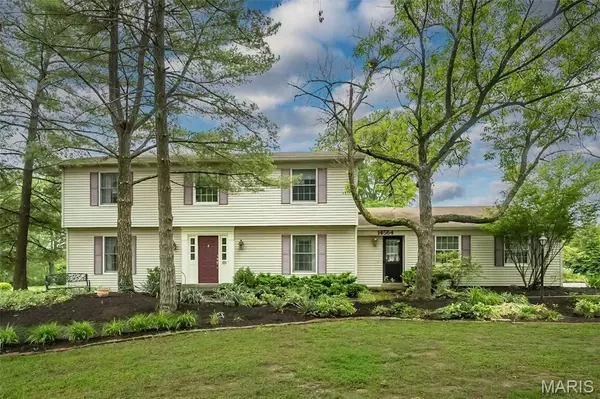 14564 Harleston Village DR, Chesterfield, MO 63017