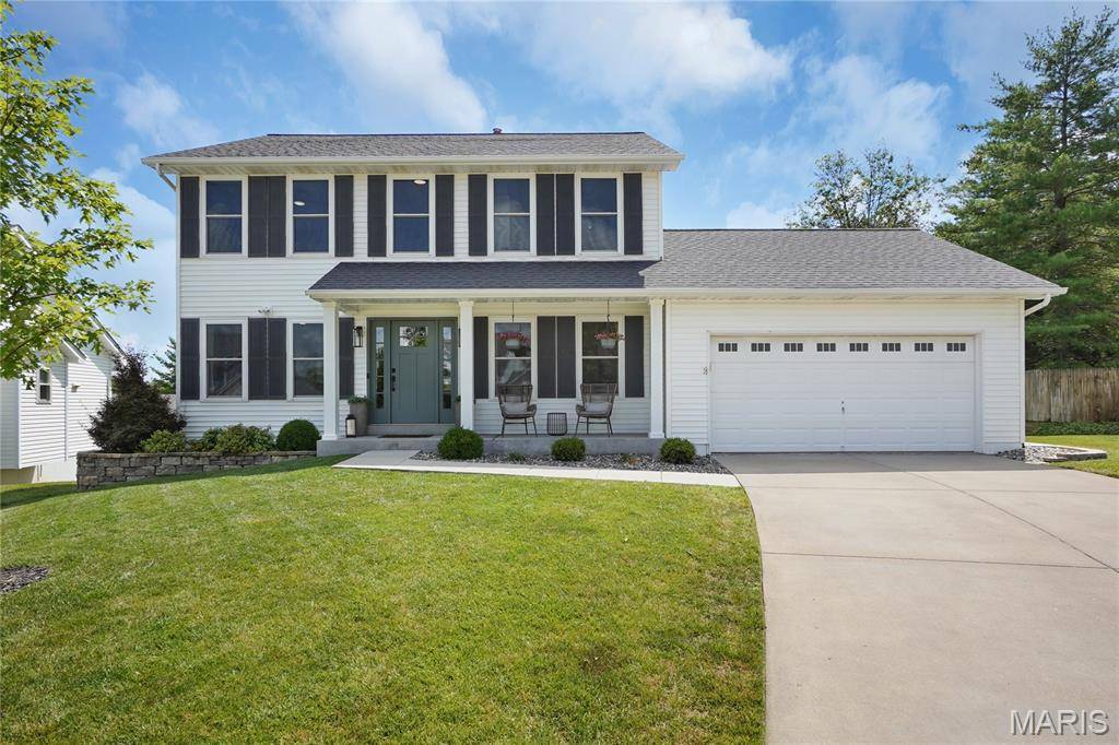 66 Walnutshade CT, St Peters, MO 63376