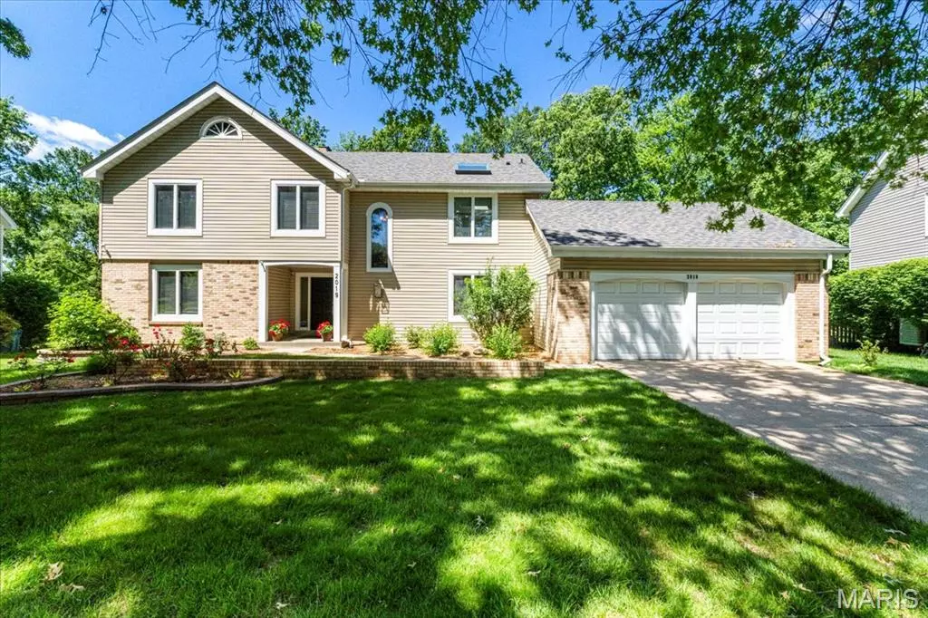 Chesterfield, MO 63017,2019 Meadowbrook Way DR