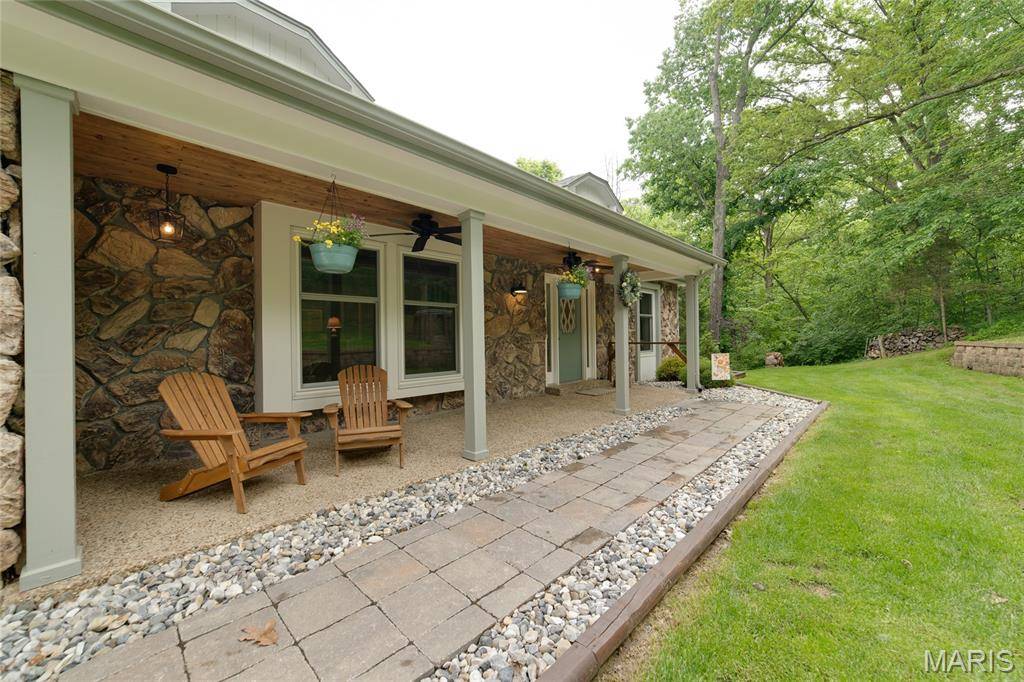 Defiance, MO 63341,458 Old Colony RD