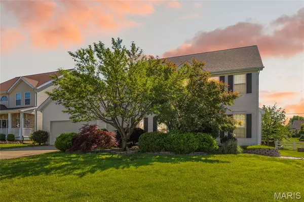 223 Falcon Hill DR, O'fallon, MO 63368