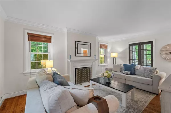 Webster Groves, MO 63119,301 Dawson CT