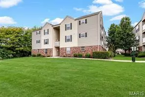 1131 Welsh DR, Lake St Louis, MO 63367