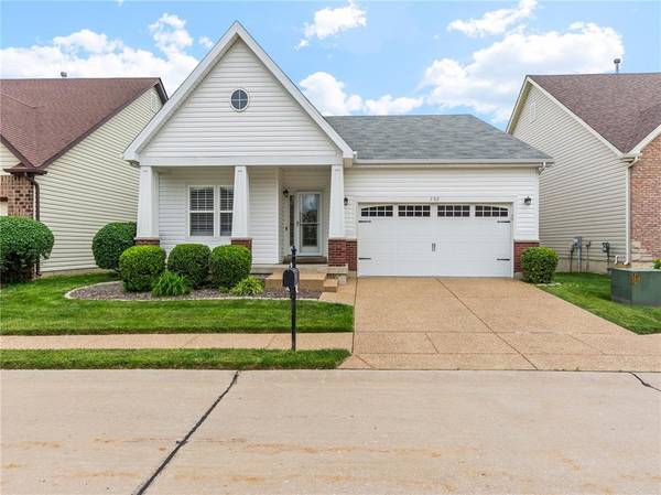 202 Natural Spring DR, St Peters, MO 63366