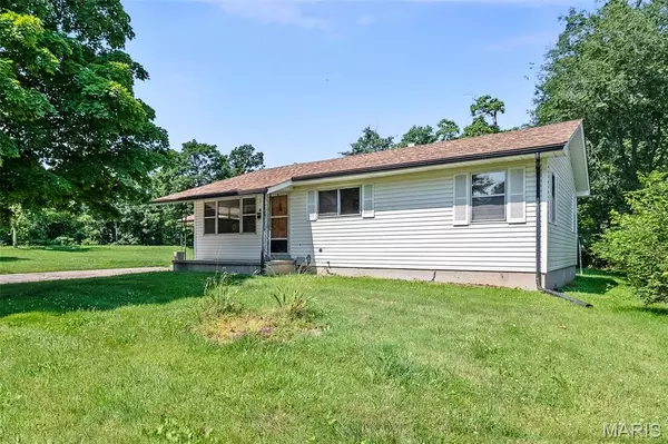 303 McKinley AVE, Warrenton, MO 63383