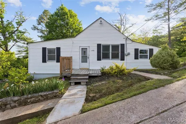 1491 Hearst LN, Barnhart, MO 63012