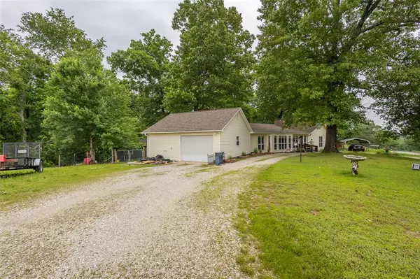 Poplar Bluff, MO 63901,2275 W Highway