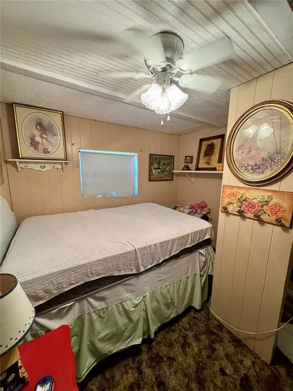 Bismarck, MO 63624,10036 Oak DR