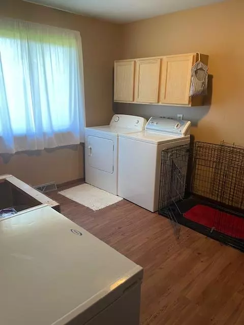 St Rose, IL 62230,8025 BLUE MOUND DR