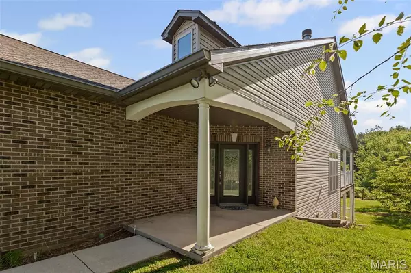 Trenton, IL 62293,3456 Venhaus RD