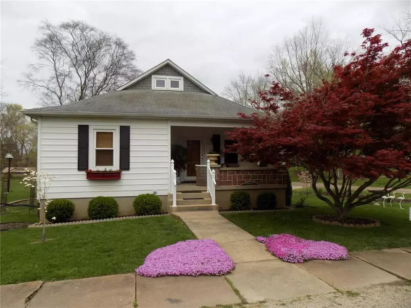 111 E Maple ST, Arcadia, MO 63621