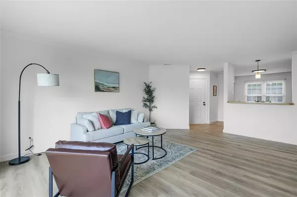 St Peters, MO 63376,1019 Sugar Creek Ct #7